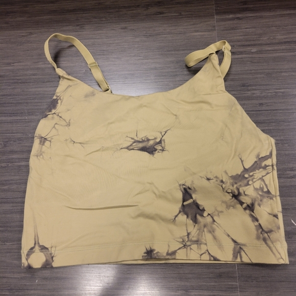 Alphalete Force Crop - Picture 2 of 3